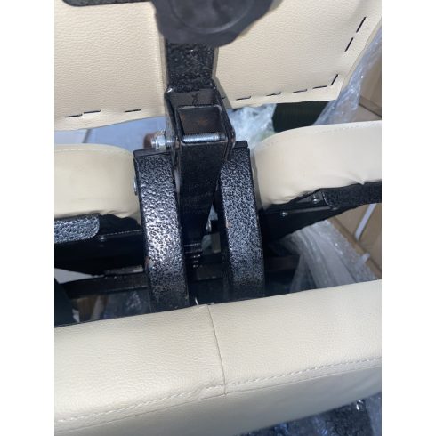 Hordozható, összecsukható masszázsszék táskával - B ÉRTÉKCSÖKKENT KISHIBÁS TERMÉK - KRÉM